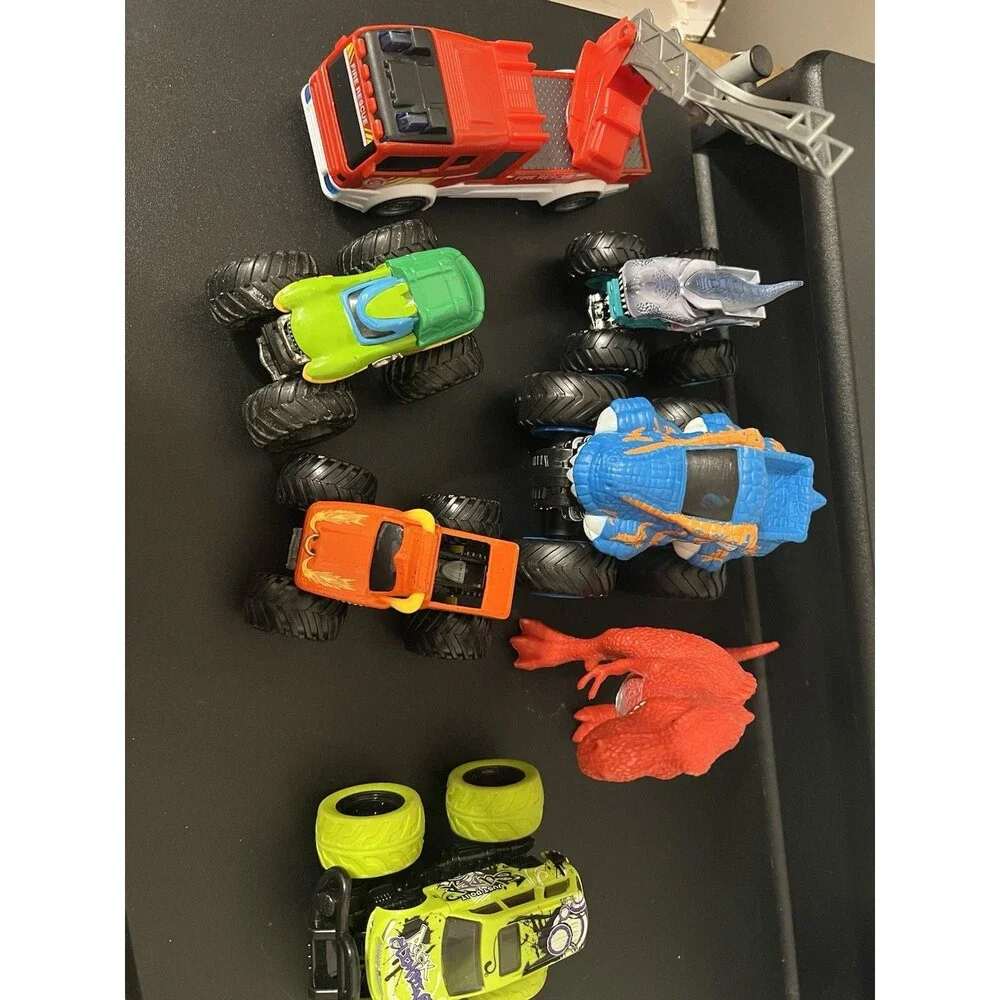 Lot of 6 Monster Jam and Blaze and the Monster Machines toy trucks